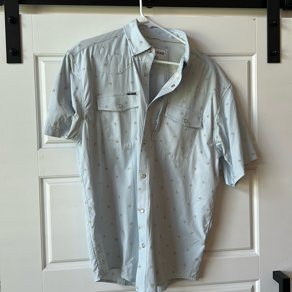 Poncho Outdoors classic western shirt, lightweight, pearl snaps. Med Regular Fit